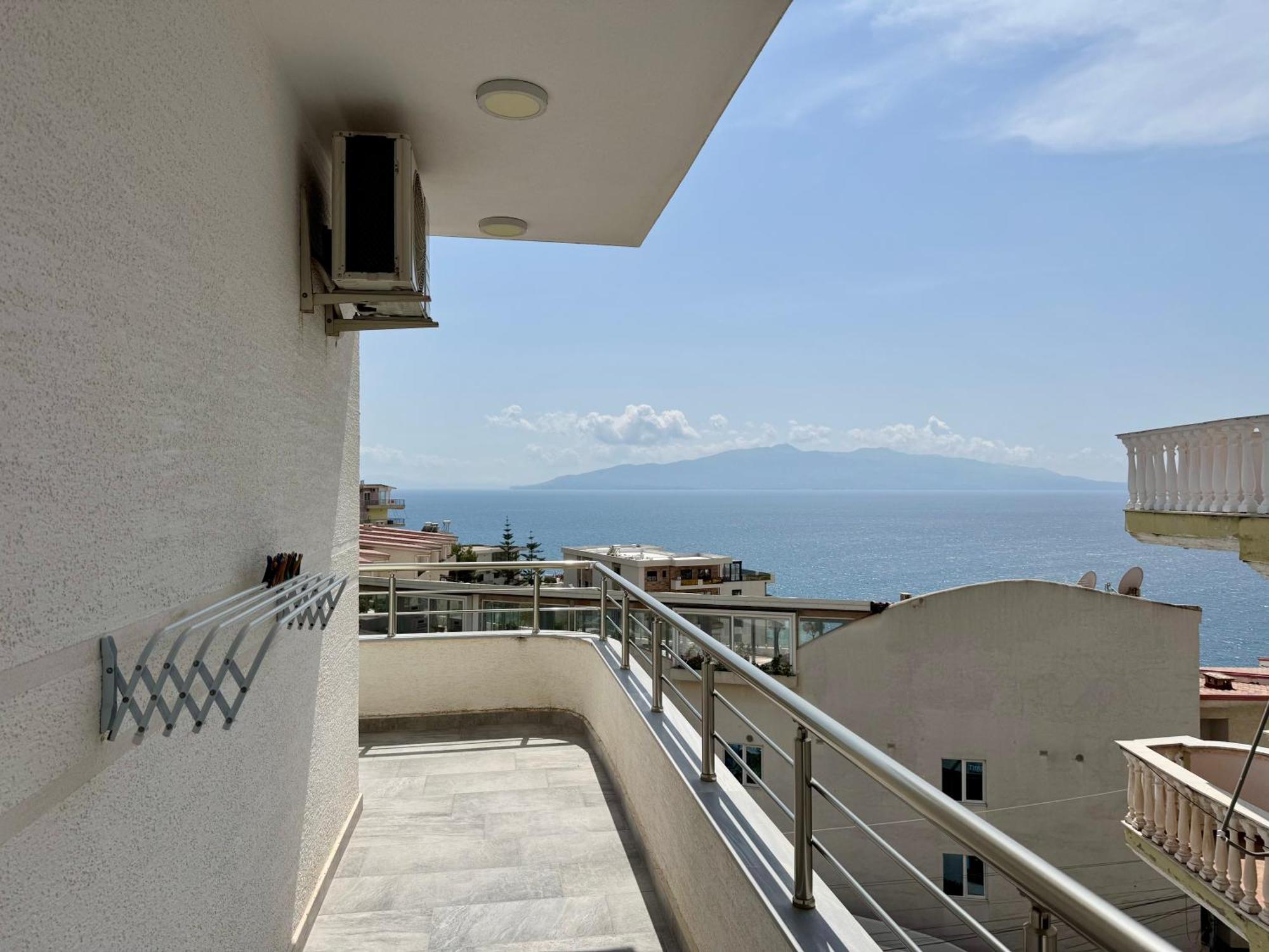 Gjoka Apartments, In Front Of Bougainville Bay Sarandë Exterior foto